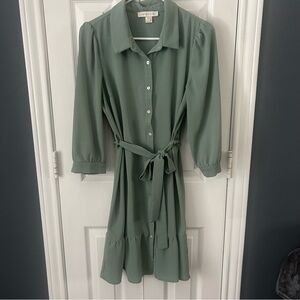 Elegant Green Button-Up Dress